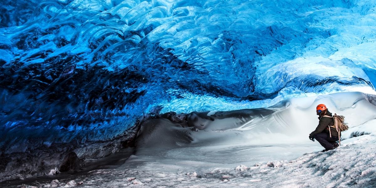 Загадочная ледяная пещера Скафтафетль