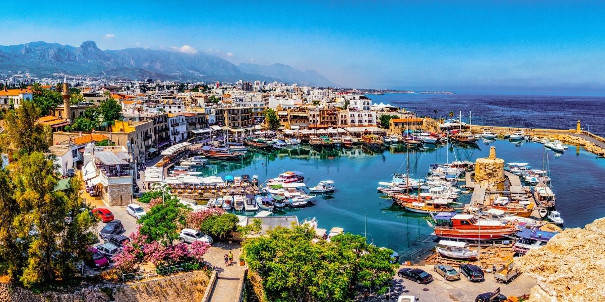 Мальовничі краєвиди сонячного Кіпру