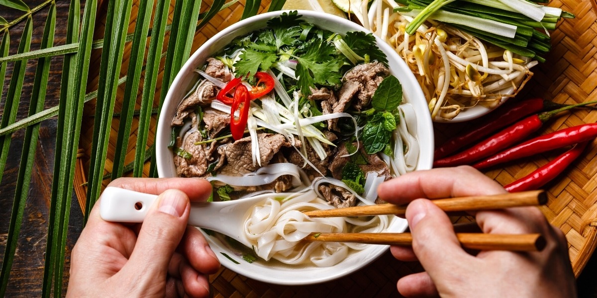 Традиційний в'єтнамський суп Фо-Бо