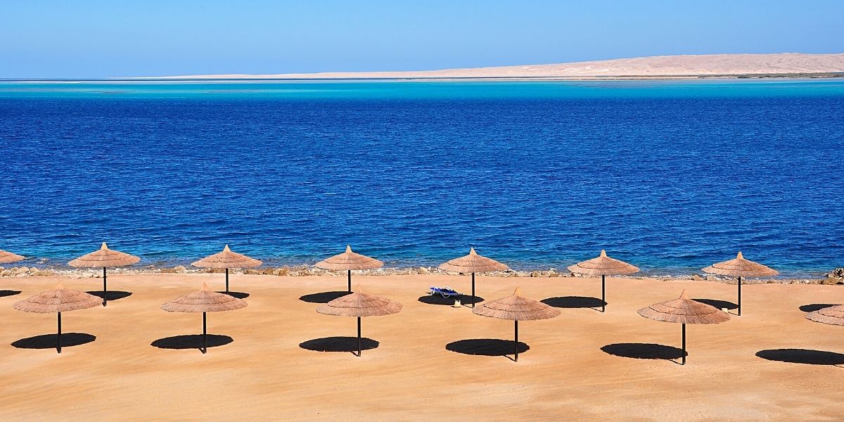 Вода в хургаде по месяцам. Египет море. Египет море пляж. Египет пляж. Красное море Хургада.